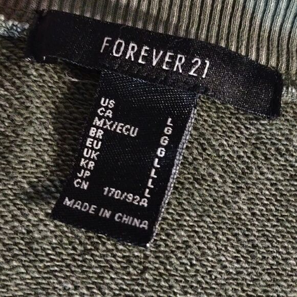 Forever 21 Cropped Women's Sweatshirt - Picture 6 of 7